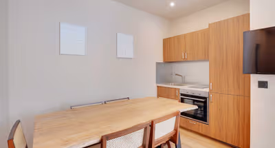 albert serviced apartment