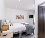 Master bedroom at 48 Belvedere Road