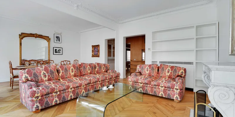 Rue de Vaugirard Serviced Apartment, Saint-Germain, Mobility Lease