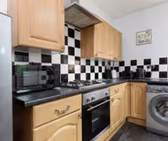 Fully equipped kitchen at Milburn Crescent