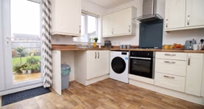 Fully equipped kitchen at Morris House
