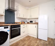 Fully equipped kitchen at Morris House
