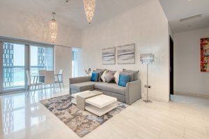 One Bedroom Serviced Apartment at Cayan Tower, Dubai Marina