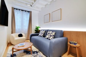 Le Marais Service Apartment