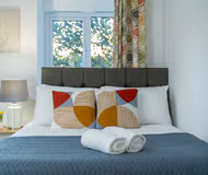 Comfy 3 Bed House in Rochester, Kent, Parking+WiFi