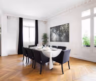 Luxurious 250m² Retreat in La Muette – Perfect for Groups