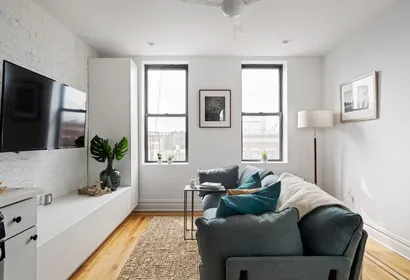 Greenpoint Ave Apartment
