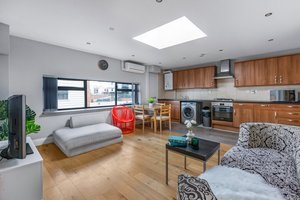 Camden Road Apartment near Finsbury Park by MySquare