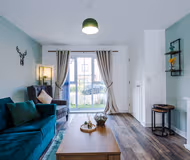 Sleeps 7, Free Parking, Perfect For Groups, Stunning Home