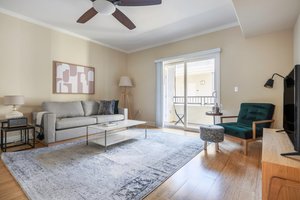 Agate Dr Apartment