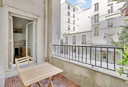 Rue Jacques Callot Serviced Aartment