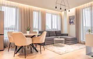 Urban Exec Suite with Free Gym Pass and Free Parking