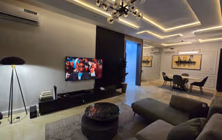 Elegant 3 BR on Esther Adeleke St