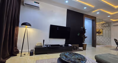 Elegant 3 BR on Esther Adeleke St