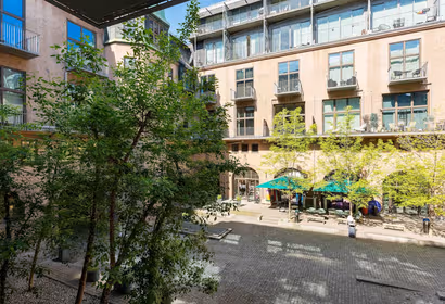 Hallen serviced apartment