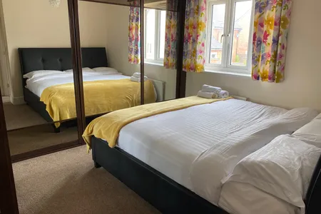 Linacre House