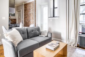Prince St Apartment