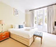 Bright 2 Bedroom Apartment in South Kensington