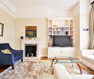 Bright 2 Bedroom Apartment in South Kensington