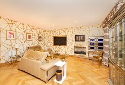 Beautiful 3 bed Apt. on York Place