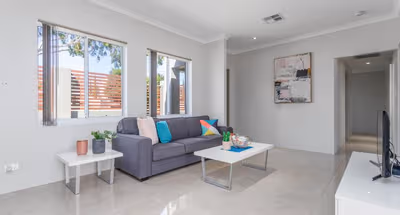 Riseley St 3 BR Serviced Apartment