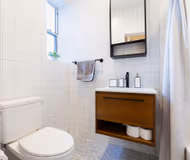 Fully furnished bathroom at Prime Park Slope