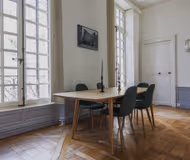 Exceptional 98M² Nestled On Rue Chanoinesse