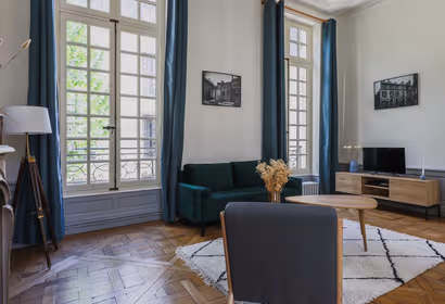 Exceptional 98M² Nestled On Rue Chanoinesse