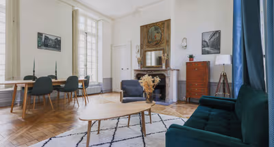 Exceptional 98M² Nestled On Rue Chanoinesse