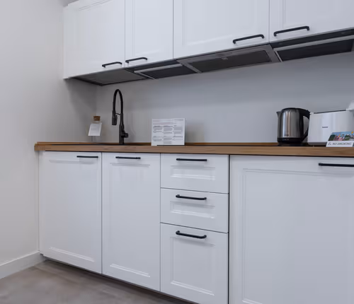 Petrella Serviced Apartment