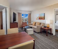 Parkcenter Avenue ApartHotel