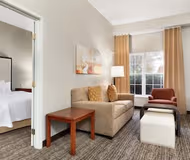 Parkcenter Avenue ApartHotel