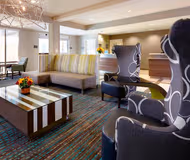 Frantz Road ApartHotel