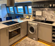 Elegant Duplex Penthouse with Free Parking!