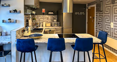 Elegant Duplex Penthouse with Free Parking!