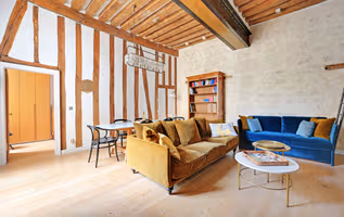 Rue Saint Louis Service Apartment