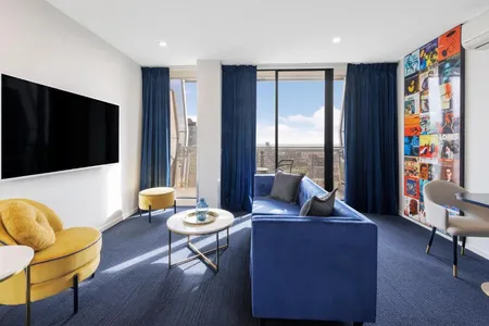 William Street Serviced Apartment