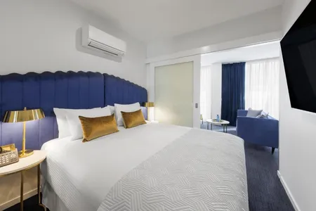 William Street Serviced Apartment