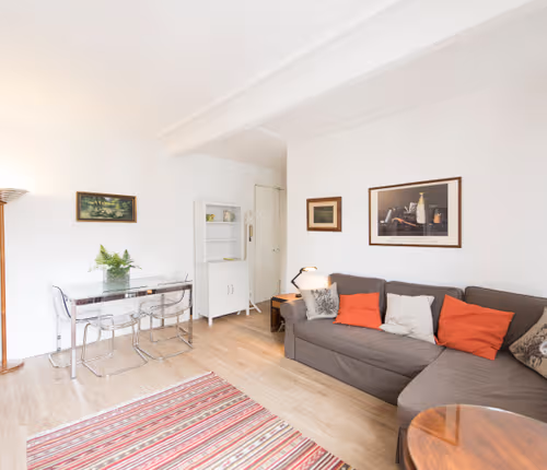 Contemporary in Balard