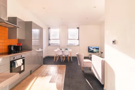 Newspaper House | 2BR
