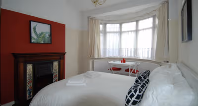 4-bedroom house in North London!