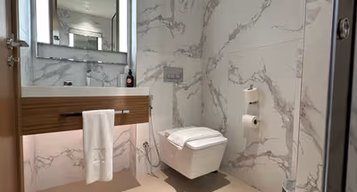 Luxury 2BDR -Address Opera Downtown