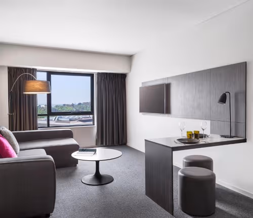 Fanning Street Serviced Apartment