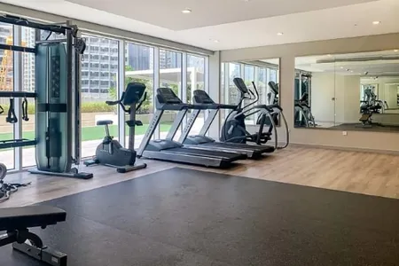 Spacious One Bedroom Apartment in Reva Residences
