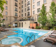 Jolimont Street Serviced Apartment