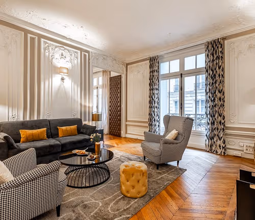 Champs-Élysées | Elegant 3BR | Parisian Avenue