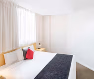 8 Gladstone Rd Serviced Apartment