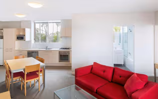 8 Gladstone Rd Serviced Apartment