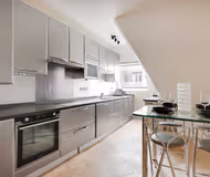 INDULGE IN LUXURY ADORNED WITH PLUSH FURNISHINGS-PENTHOUSE RUE DU HONORE