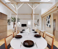 INDULGE IN LUXURY ADORNED WITH PLUSH FURNISHINGS-PENTHOUSE RUE DU HONORE